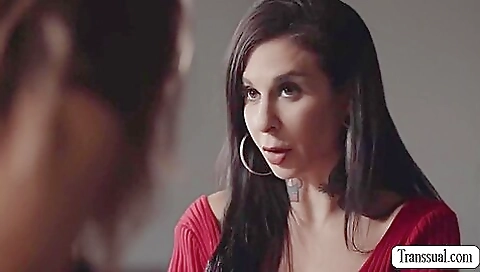 Latina stepsister with a big ass fucked on the kitchen floor