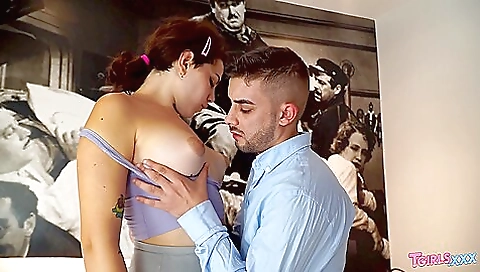 Busty amateur with tattooed boobs gets fucked in ass hole